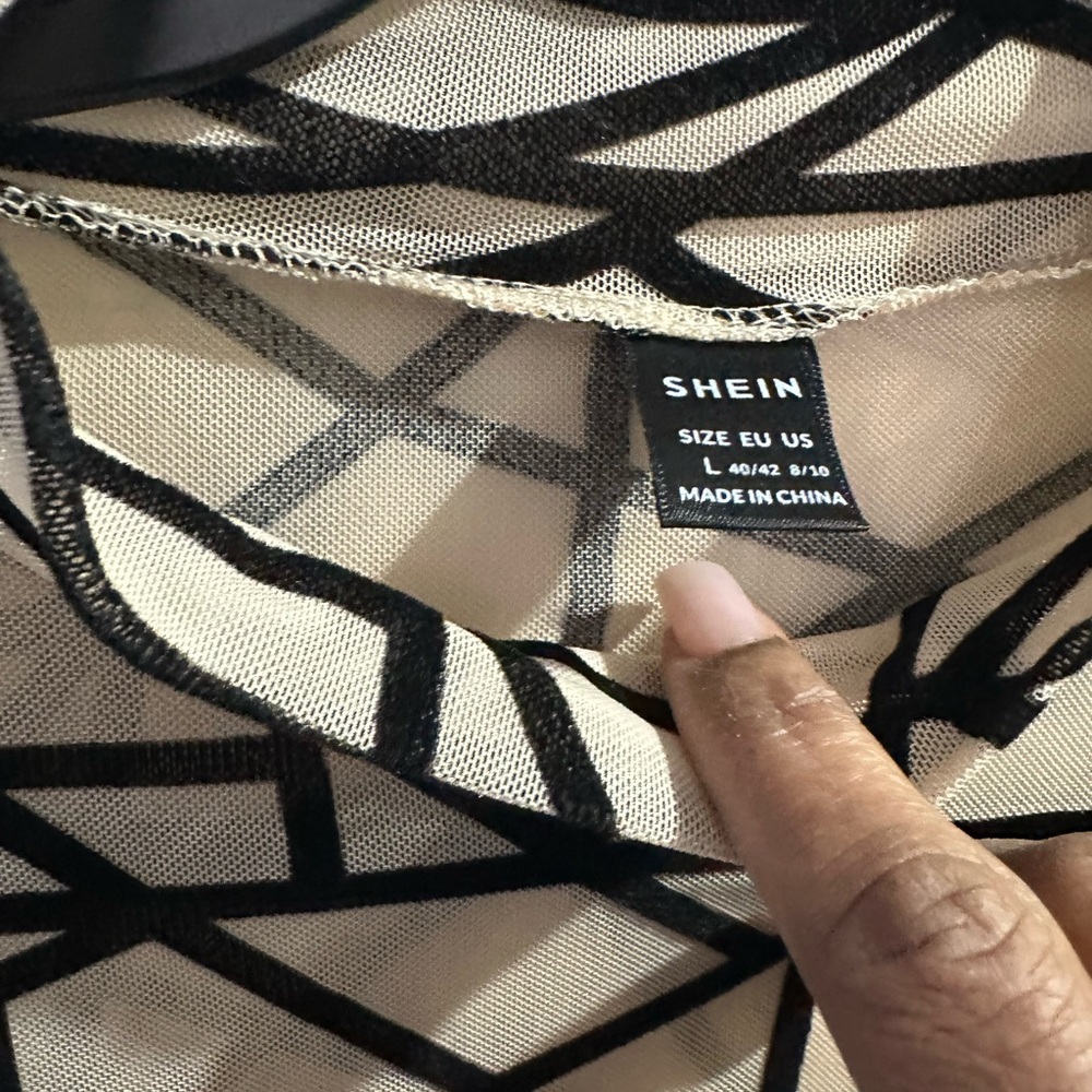 Geometric Sheer Turtleneck Top – Size Large - Picture 3 of 3
